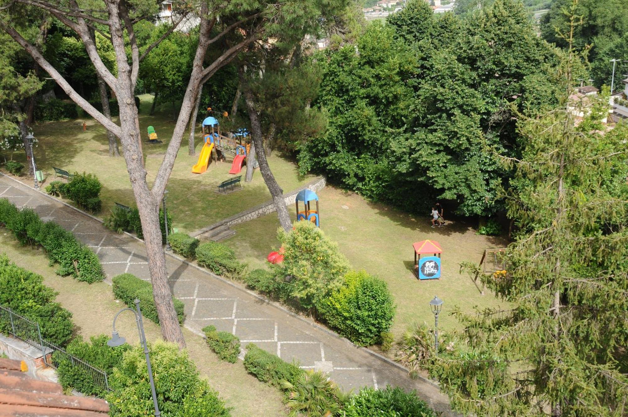 Hotel La Villa Ceccano Luaran gambar