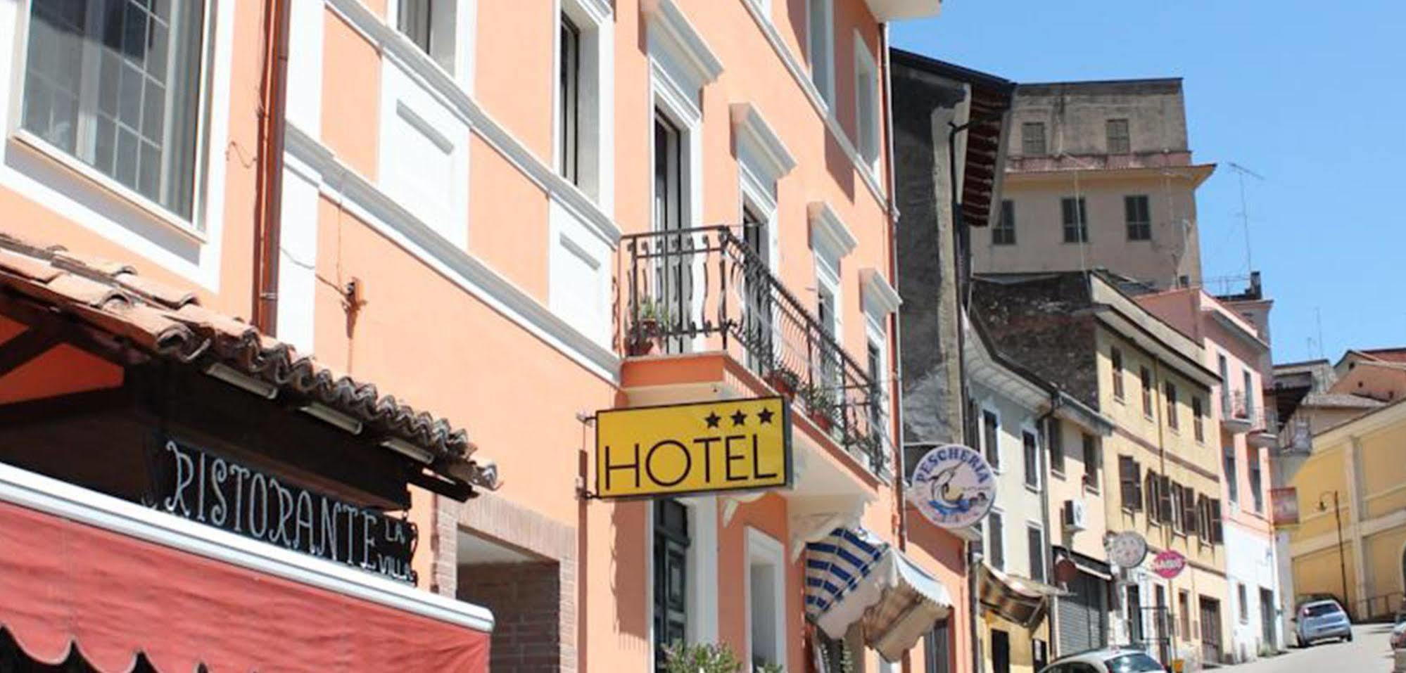Hotel La Villa Ceccano Luaran gambar
